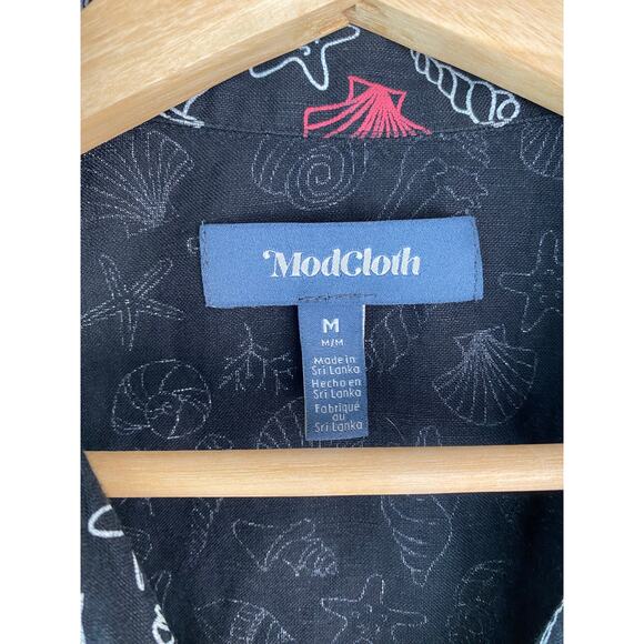 ModCloth Women's Size M Black Linen Blend Sleeveless Seashell Wrap Top - Picture 2 of 7